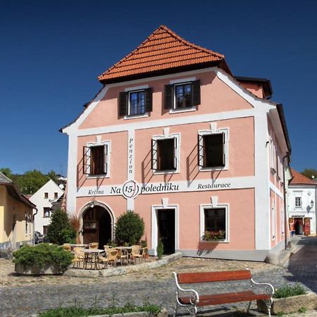 Penzion Na 15. Poledniku Hotel Jindrichuv Hradec Exterior photo