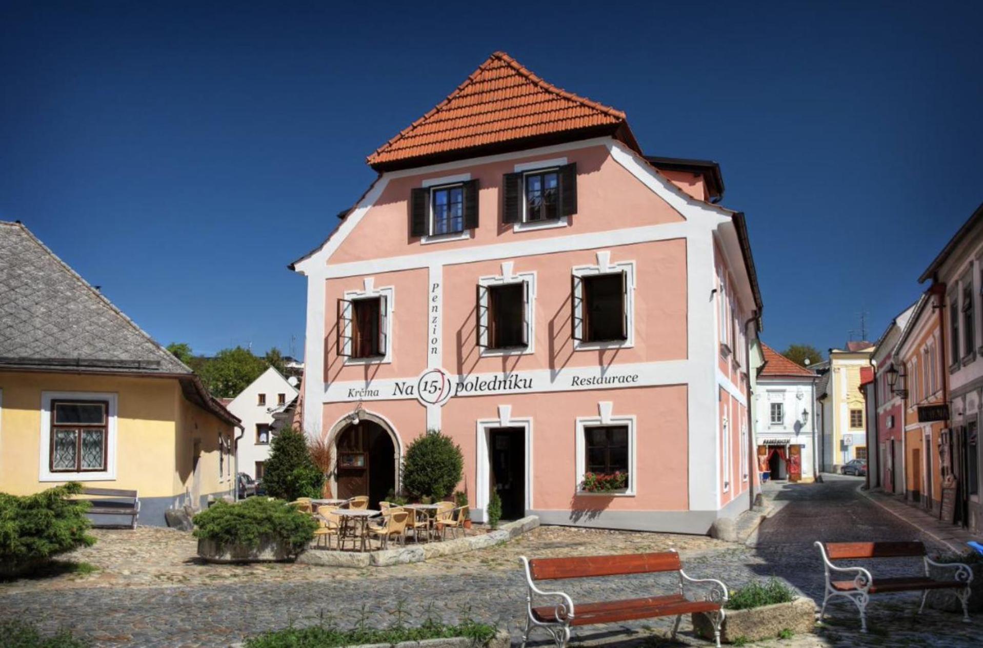 Penzion Na 15. Poledniku Hotel Jindrichuv Hradec Exterior photo